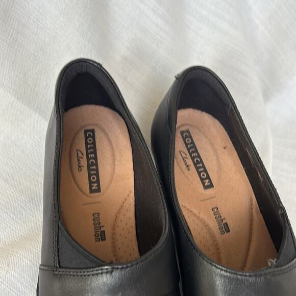CLARKS Women’s Emslie Warbler Black Leather Comfort Heel 8.5 M - Picture 9 of 10